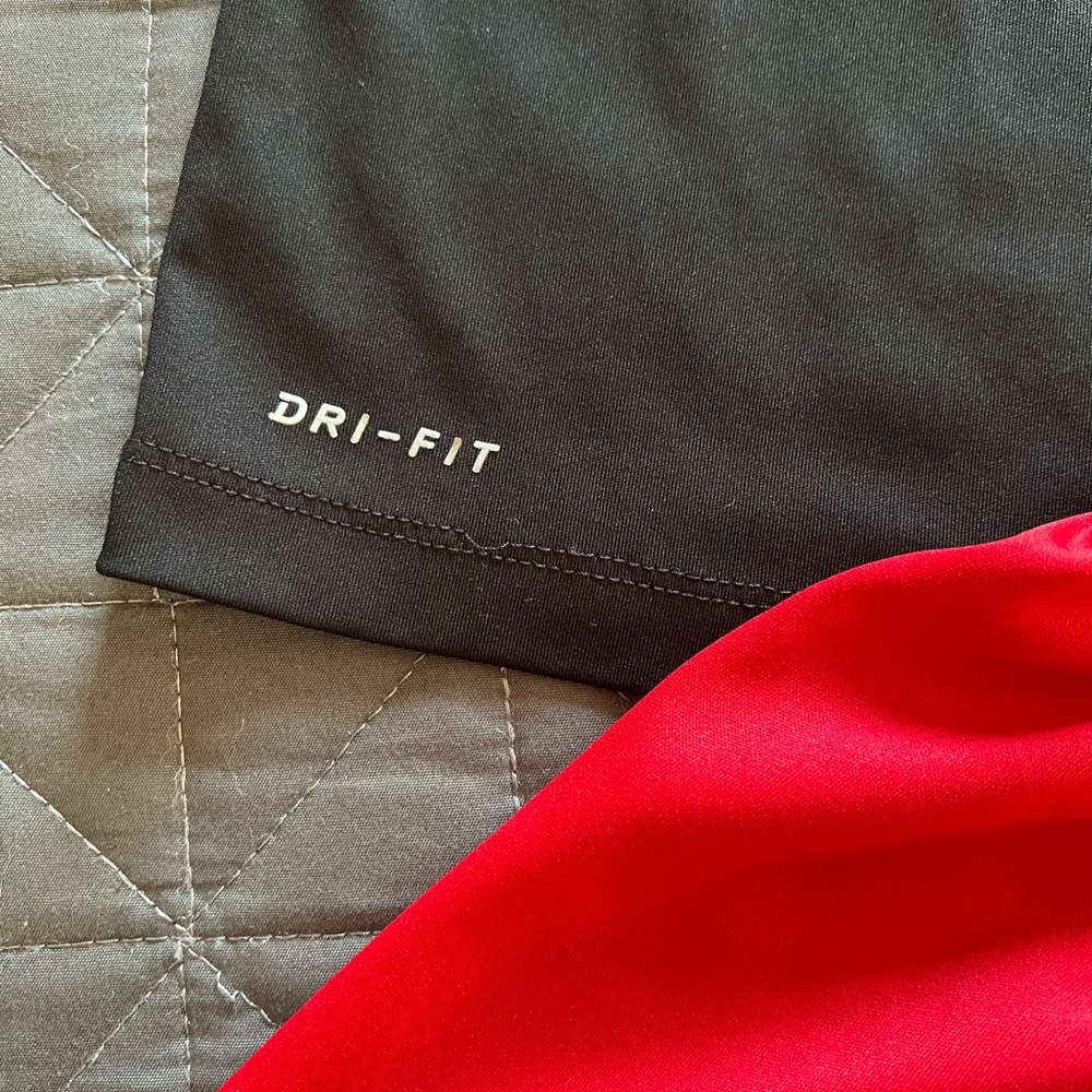 Nike Dri-Fit Short Set - Picture 2 of 5